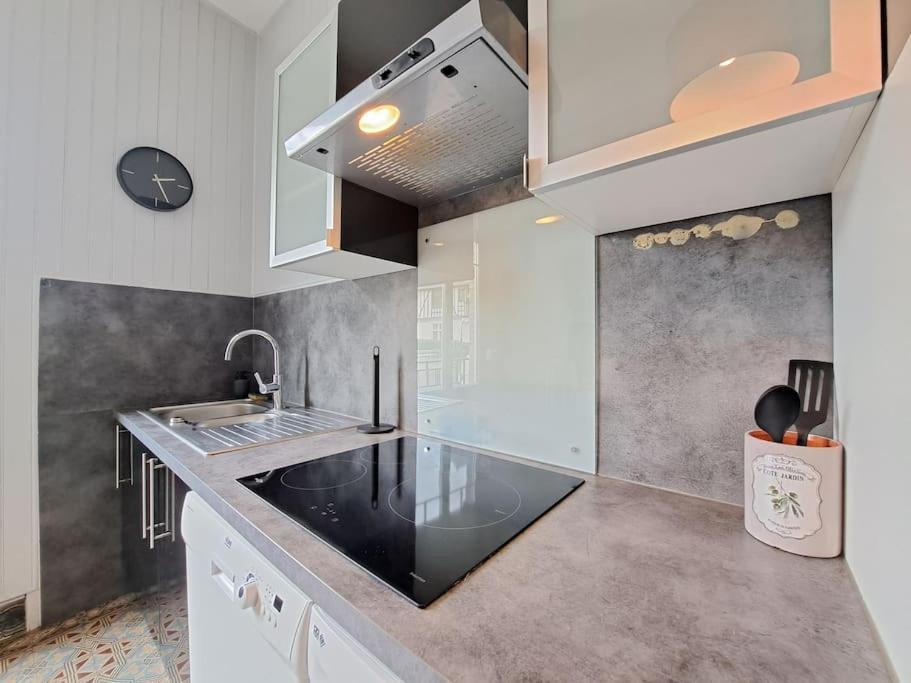 Perth, Bel Appartement Lumineux Reims Exterior foto